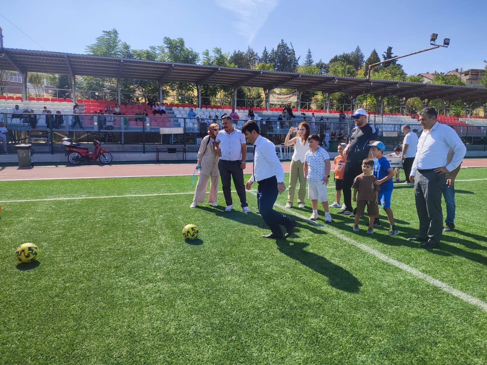“Spor Her Yerde” Etkinliği Gediz’de Büyük Coşkuyla Kutlandı