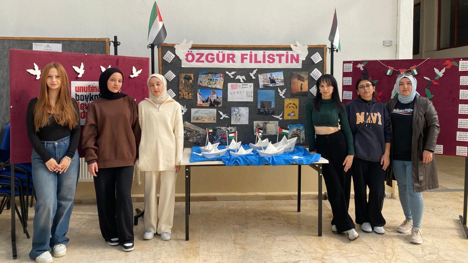 Gediz MYO Öğrencilerinden Filistin’e “Sumud Gemisi” İle Sanatsal Destek