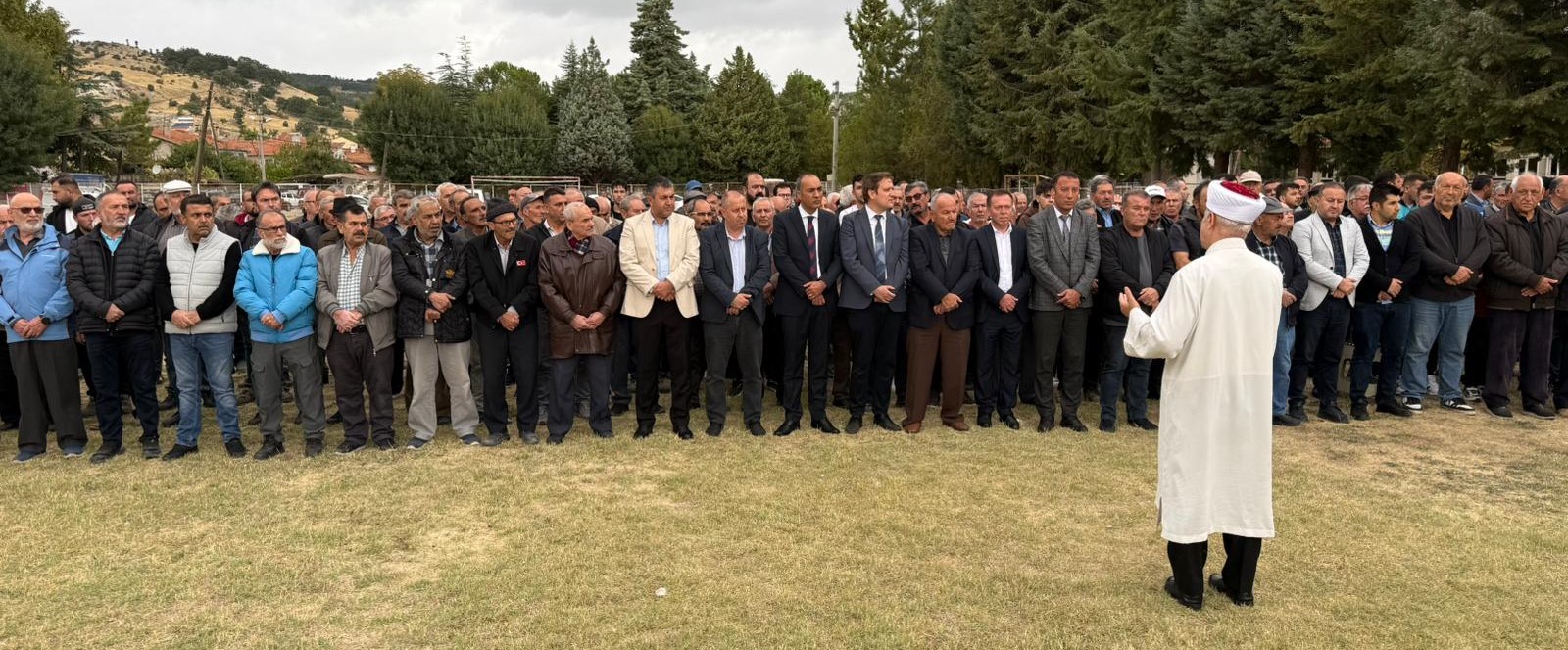 Gediz’de Kuraklığa Karşı Ortak Dua: Eskigediz’de Yağmur Duası Programı Düzenlendi