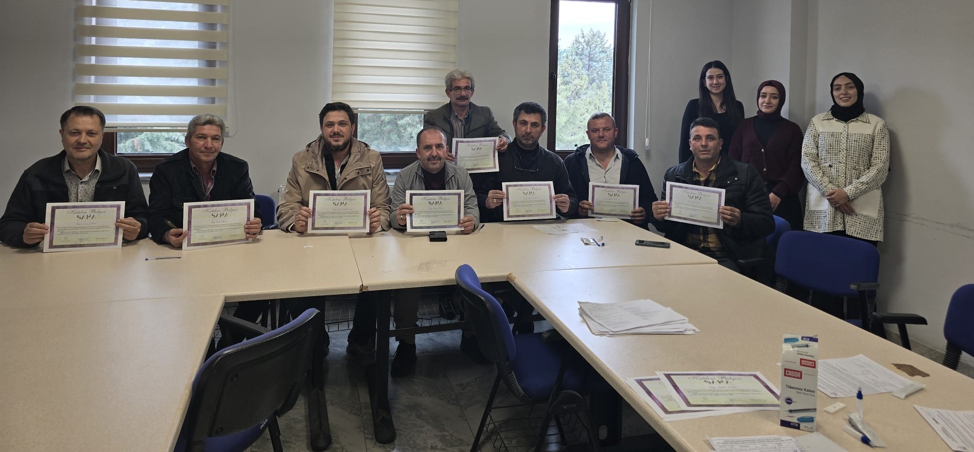 GEDİZ’DE MUHTARLARA SAĞLIK EĞİTİMİ