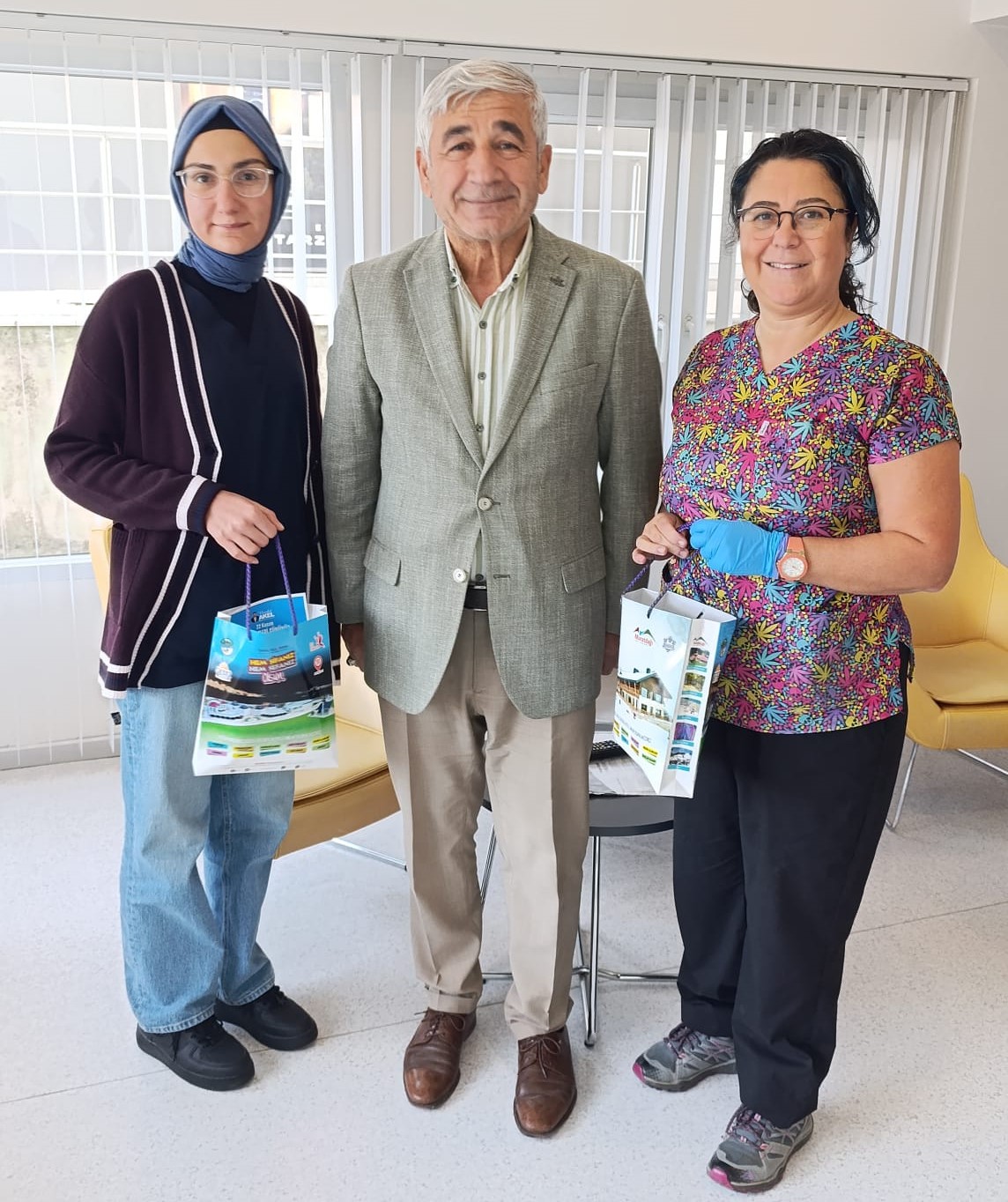 Gediz Belediyesi’nden Diş Hekimlerine Özel Ziyaret