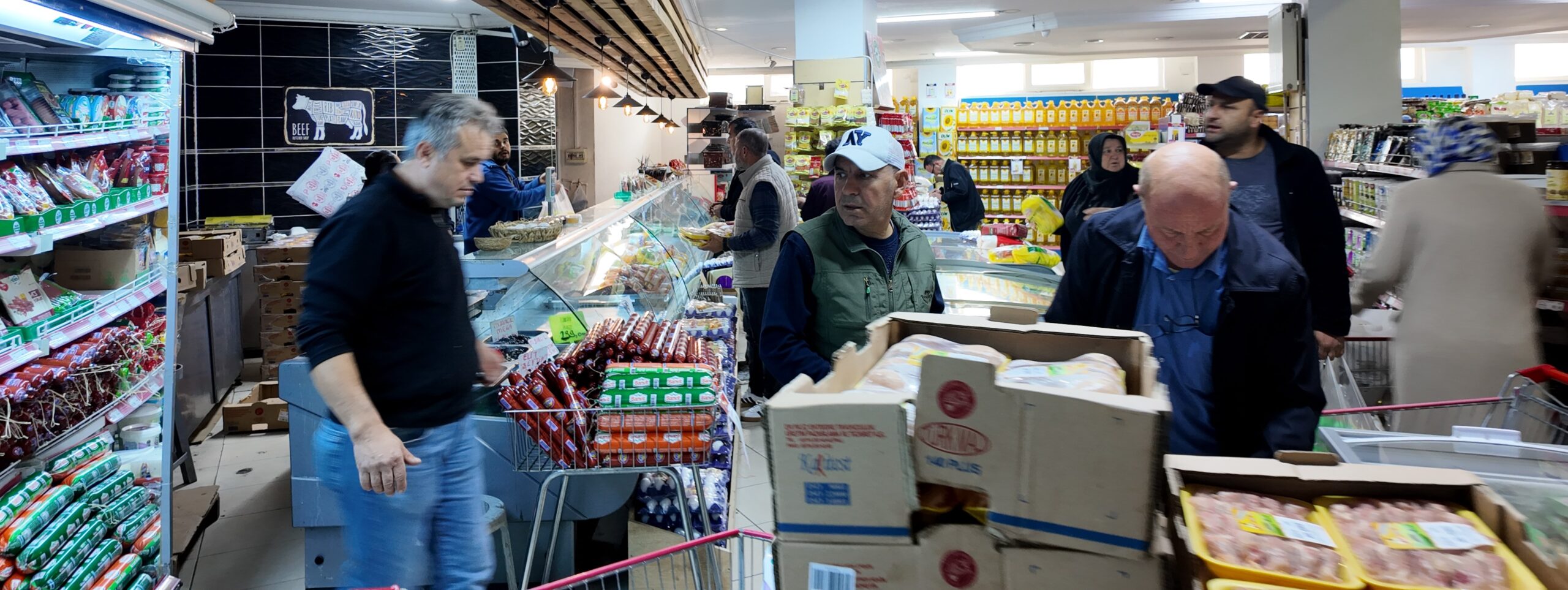 Mavi Nokta Market Gediz’de 22. Yılını İndirimlerle Kutladı!