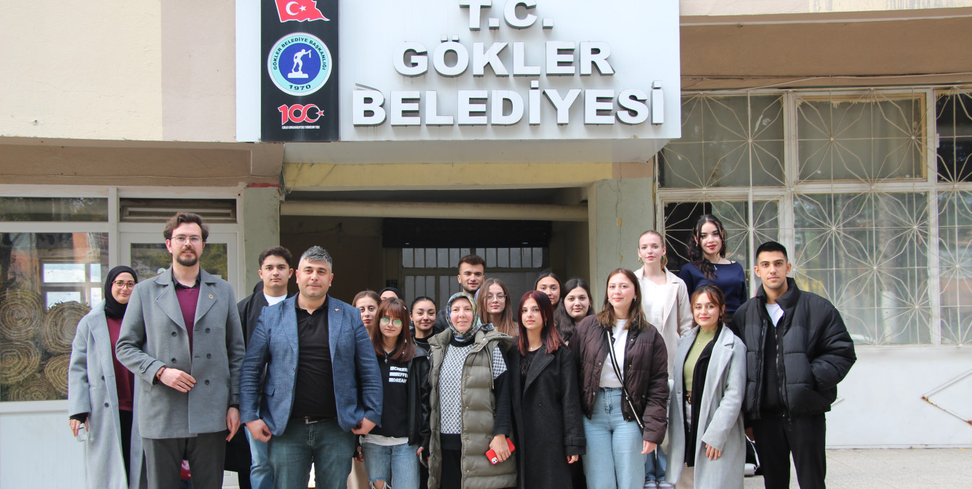 Gediz MYO Öğrencilerinden Gökler Beldesine Dijital Arşiv Desteği