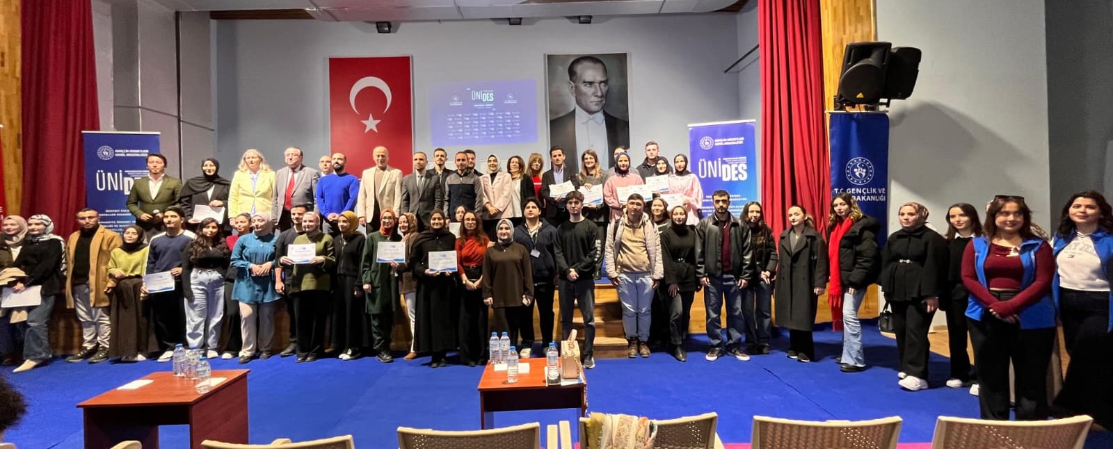 Şaphane MYO ÜNİDES Ödül Töreni’ne Damga Vurdu: 4 Ödül Birden!