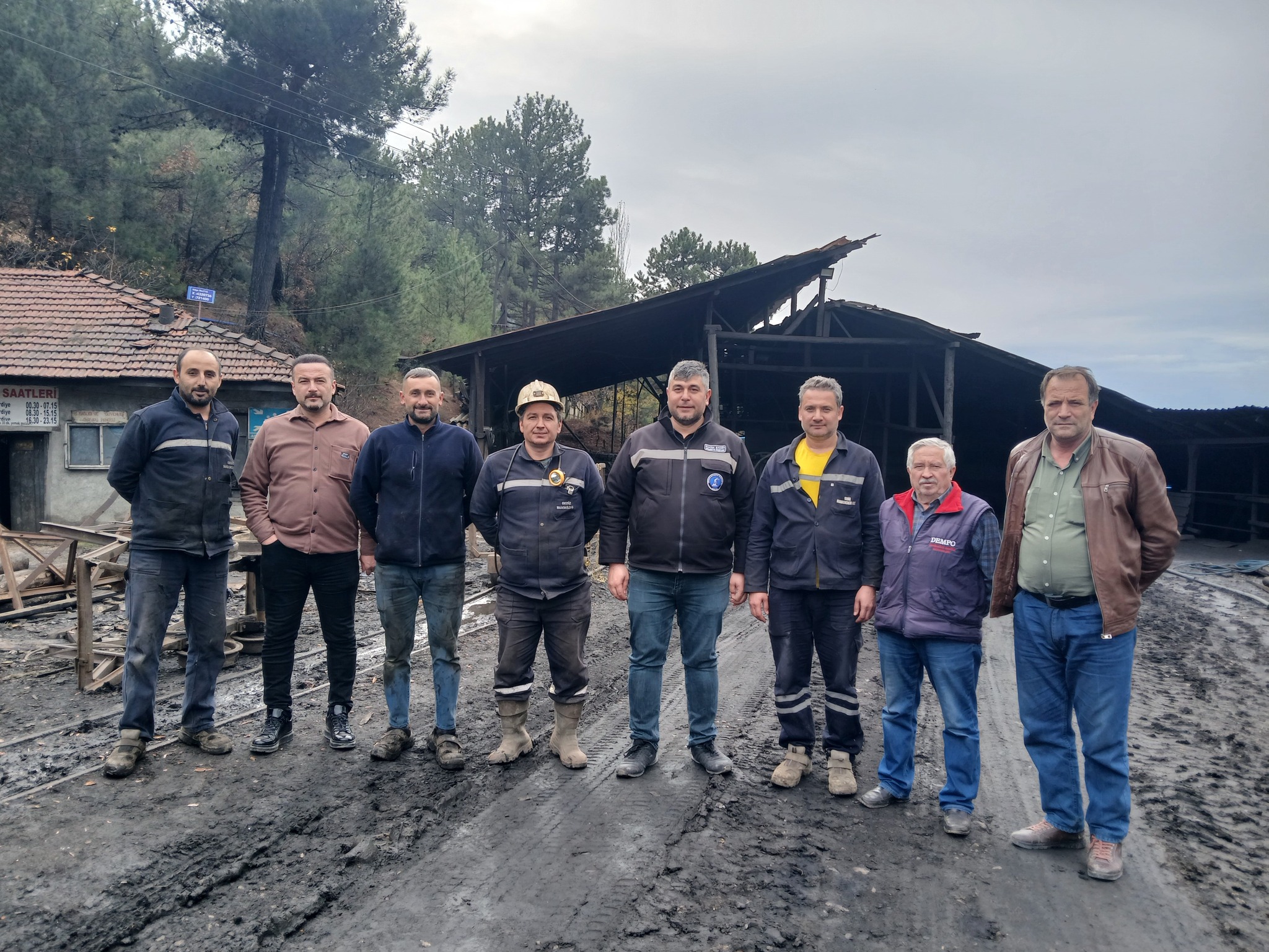 Gökler Beldesinde Madenciler Günü Kutlandı: Başkan Şahin’den Madencilere Ziyaret ve Geçmiş Olsun Dileği