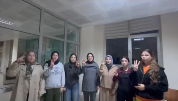 Gediz Halk Eğitimi’nden KYK Yurdunda İşaret Dili Farkındalığı: “Engelleri Birlikte Aşalım”