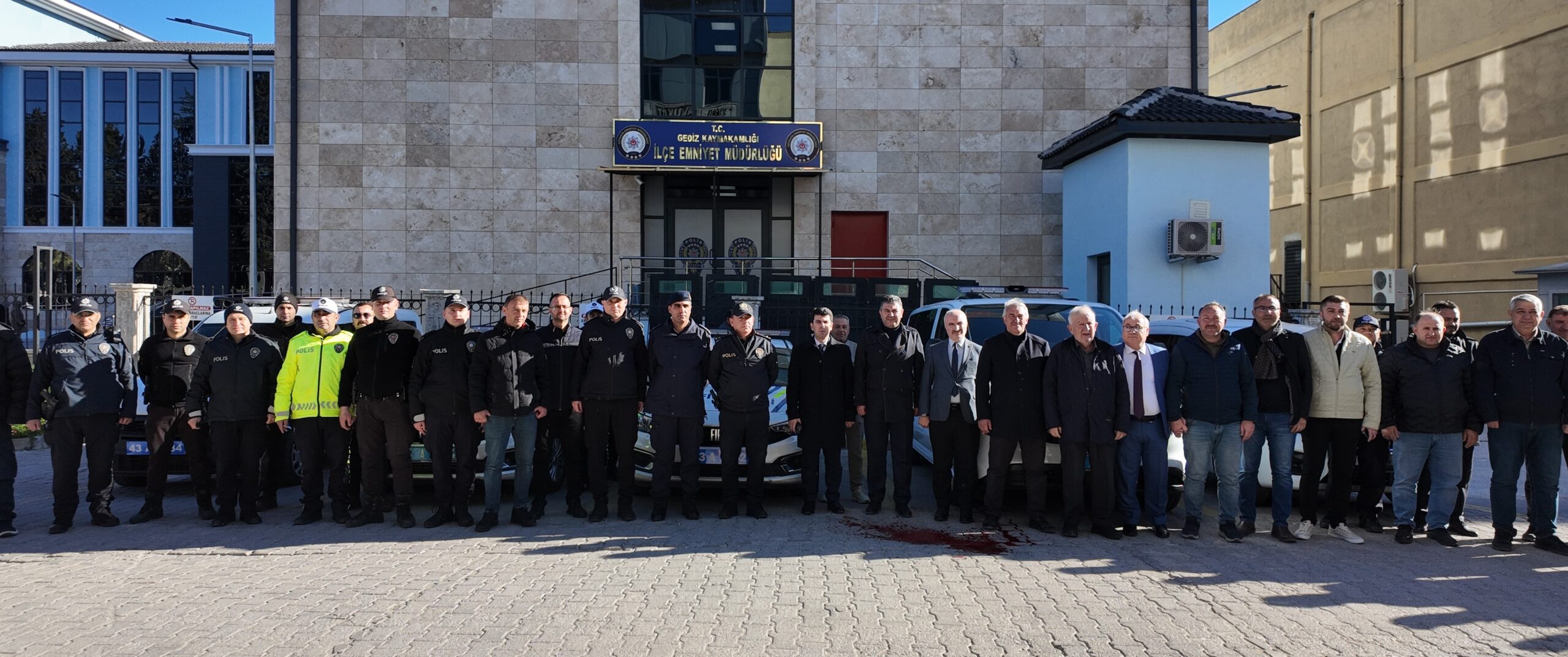 Gediz Emniyetine Yeni Takviye: İçişleri Bakanlığı’ndan 4 Yeni Araç