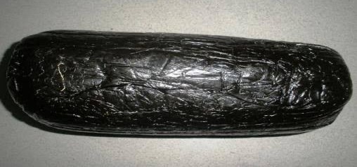 Gediz Polisi Uyuşturucu Ticaretine Geçit Vermiyor: Üç Kişi Tutuklandı, Firari Hükümlü Yakalandı