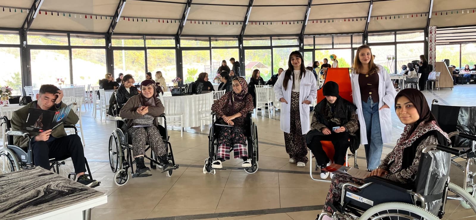 Şaphane’de Dünya Engelliler Günü Coşkusu: Farkındalık Programı Yoğun İlgi Gördü