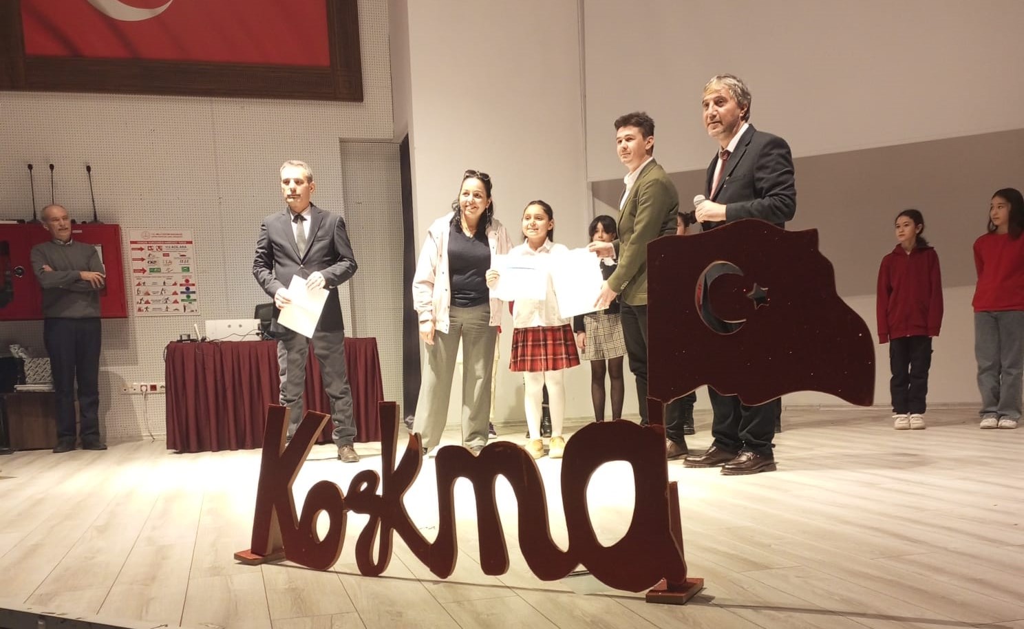 Gediz’in Sesi Kütahya’da Yankılandı: İstiklâl Marşı Yarışmasında İl Birinciliği Geldi!