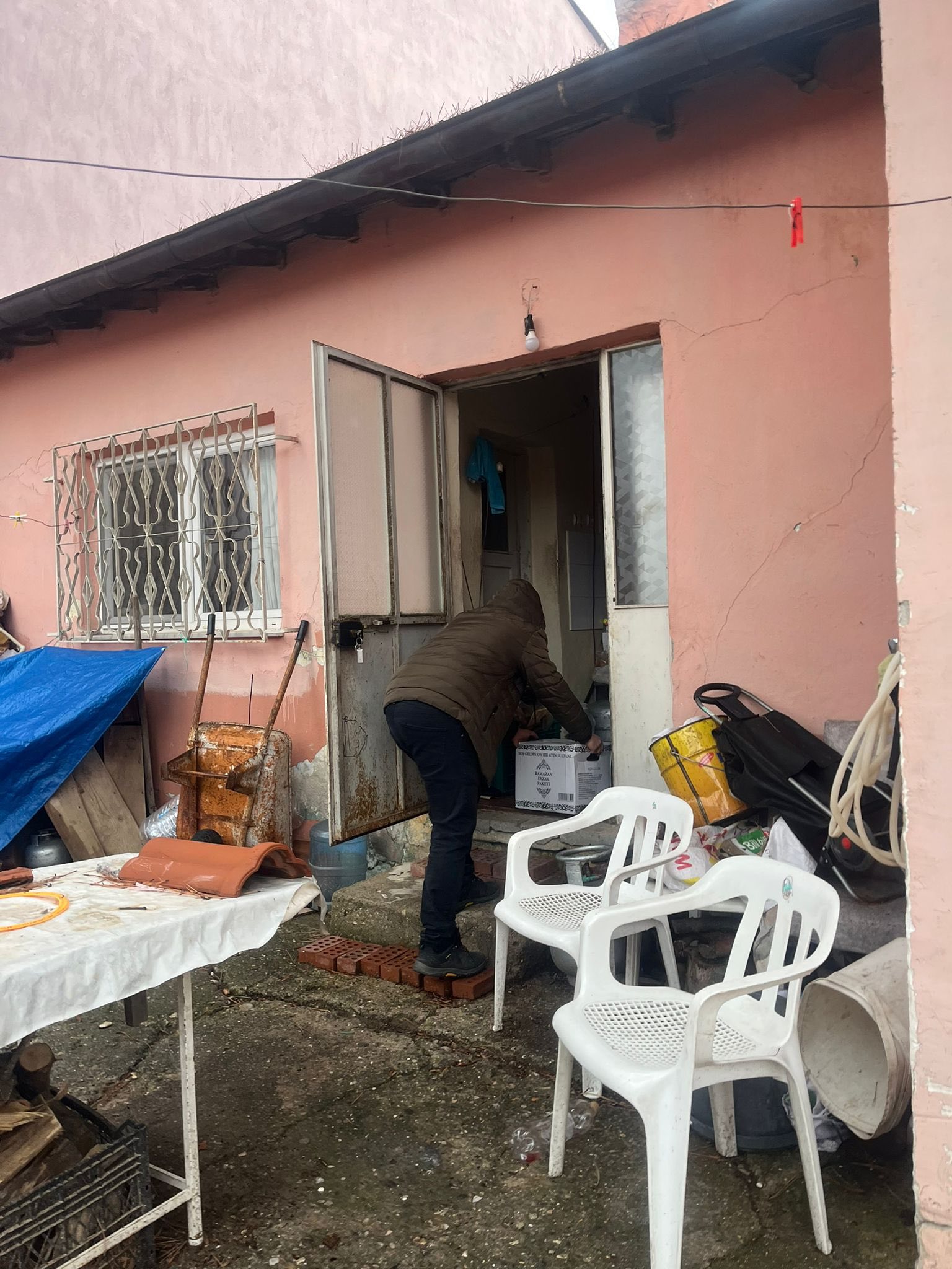 Gediz’de Manevi Danışmanlar ve Gençlerden İyilik Seferberliği