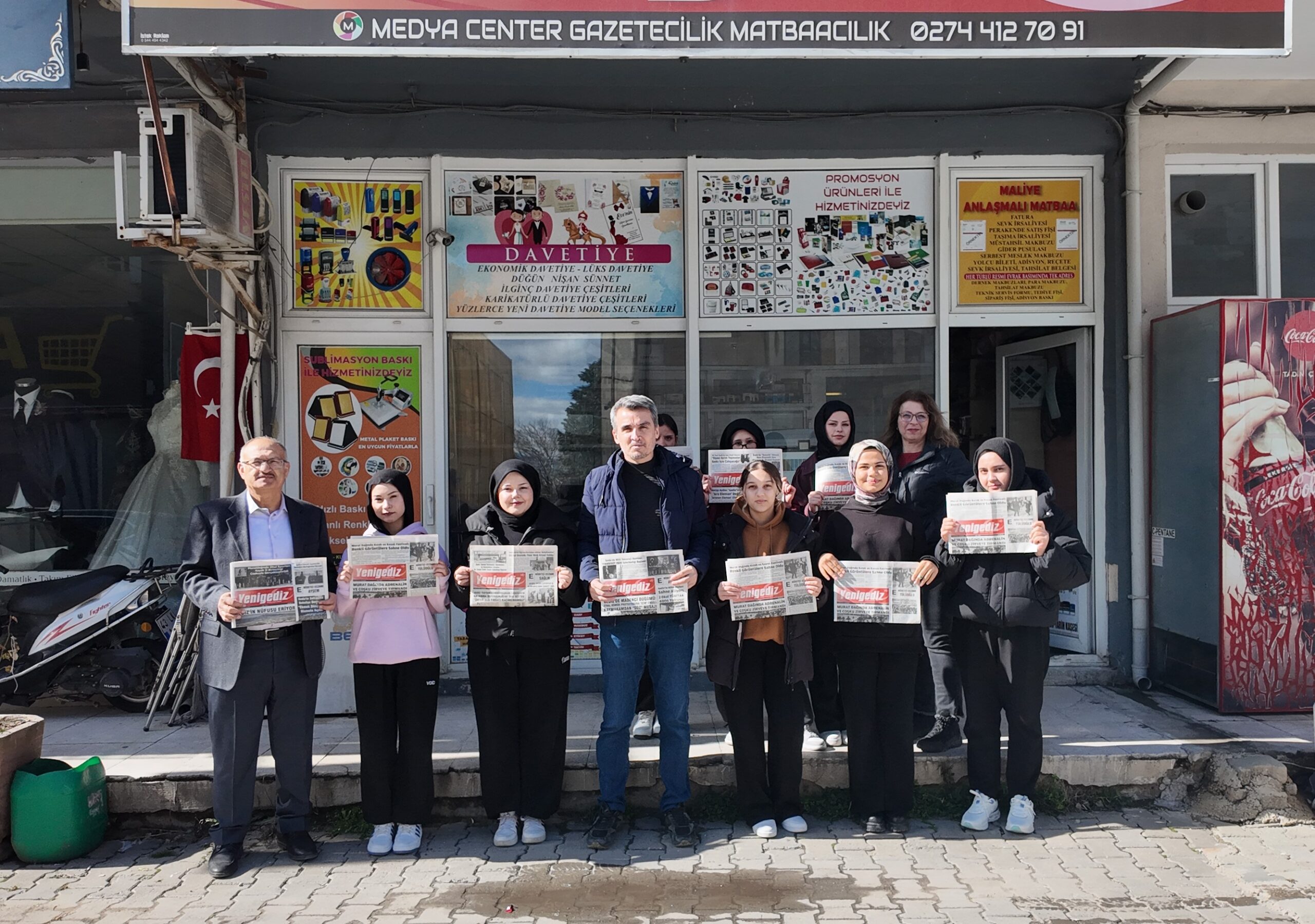 Gedizli Öğrenciler Yerel Basının Mutfağına İndi: Yenigediz Gazetesi’ne Ziyaret