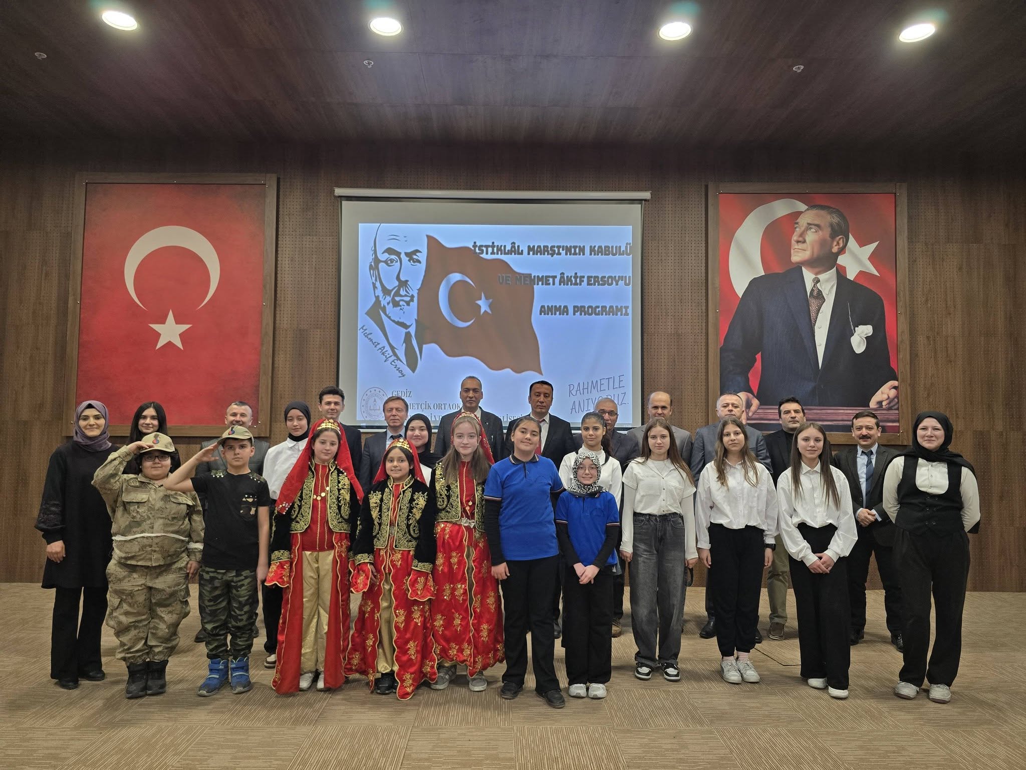 Gediz’de İstiklal Ruhu: İstiklal Marşı’nın Kabulünün 105. Yılı Coşkuyla Kutlandı