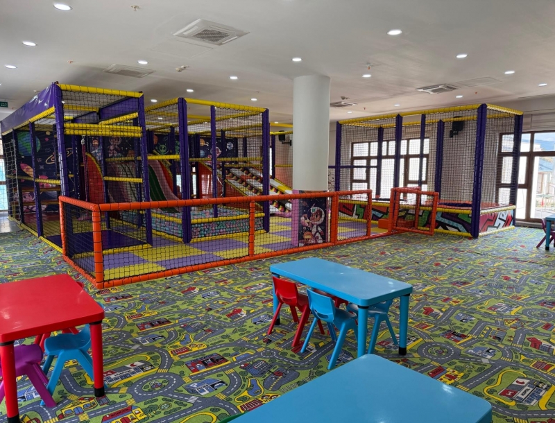 Gediz Ilıca Termal Tatil Köyü’nde Minik Misafirlere Özel Sürpriz: Çocuk Oyun Salonu Açıldı