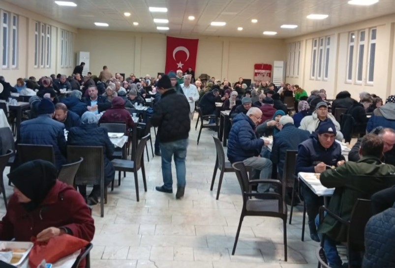 Gediz’de Gürlekliler Gönül Sofrasında Buluştu: Birlik ve Beraberlik Mesajı