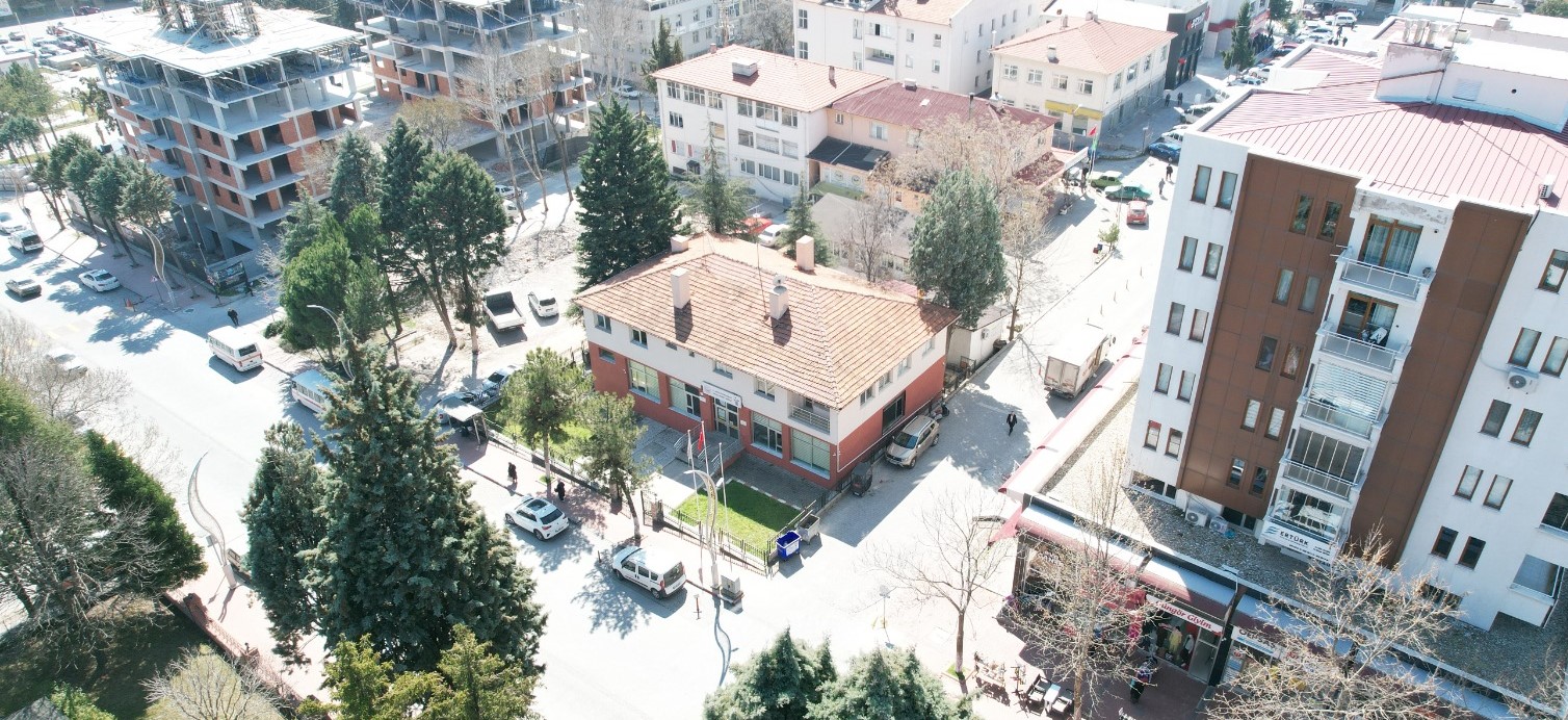 Murat Dağı’nın Bereketi Gediz’e Mülk Oldu: Belediye, Maden-İş Binasını İlçeye Kazandırdı