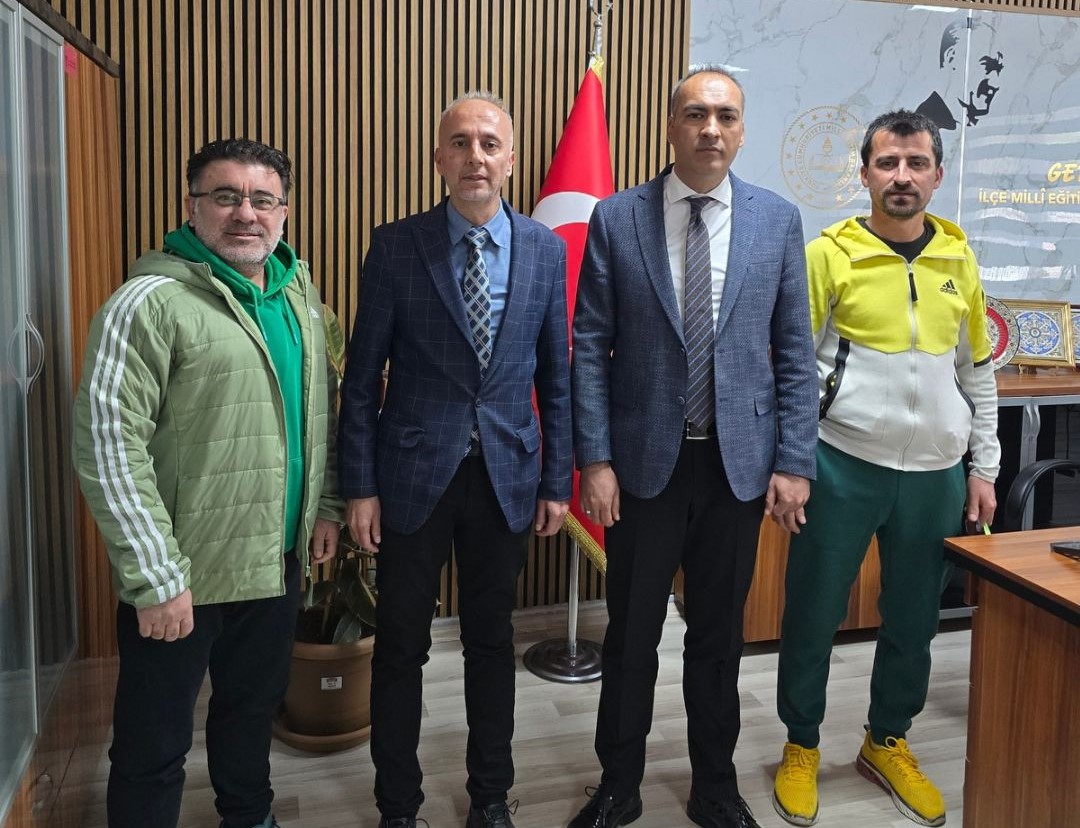 Gediz’de Yeşil Saha Heyecanı Başlıyor: Okullar Futbol İçin Buluşuyor