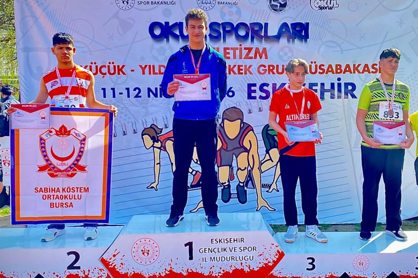 Şampiyondan Çifte Zafer! Gedizli Alperen Yıldırım Türkiye Finallerine Göz Kırptı