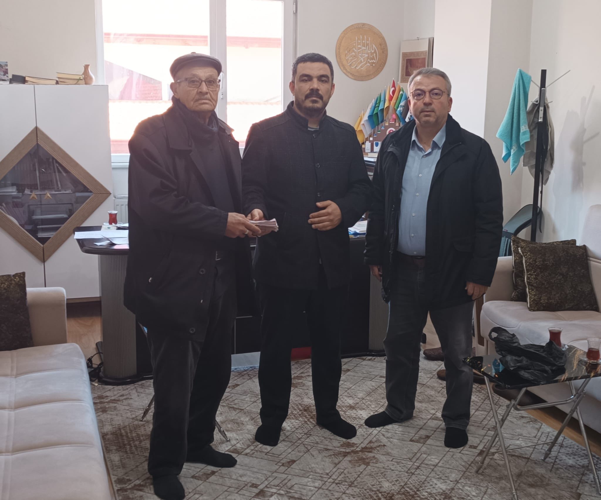 Gediz’de Hafızlık İnşaatına Hayırsever Eli: Kur’an Kurslarına Dev Bağış