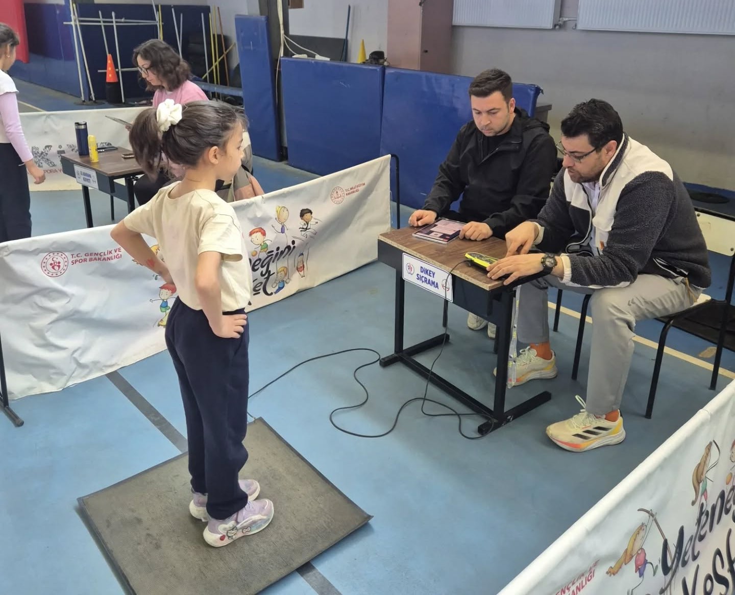 Gediz’de “Yetenek” Avı Başladı: Geleceğin Şampiyonları Podyuma Çıkıyor