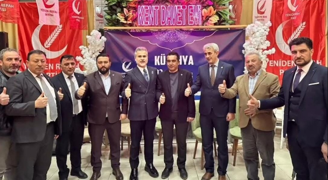 Yeniden Refah Partisi Gediz’de Ali Karaca Dönemi: Rozeti Suat Kılıç Taktı