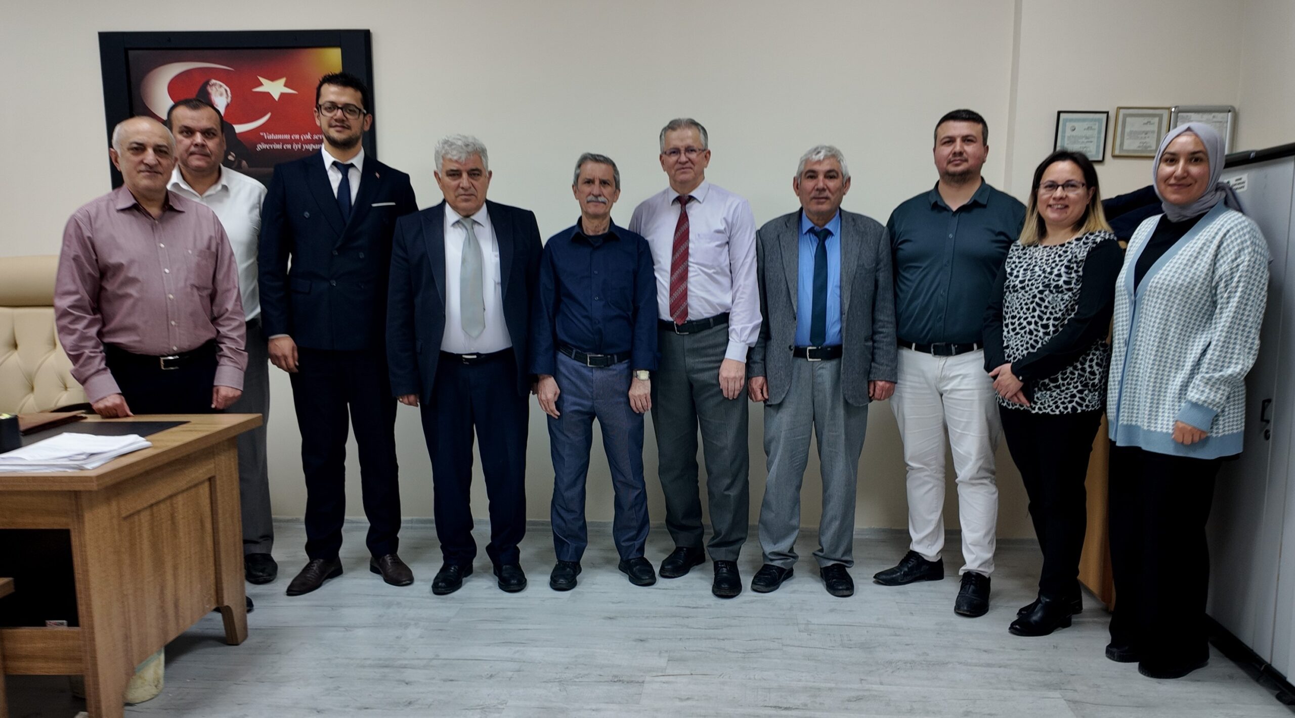 Gediz’de Bir Devir Kapandı: Nüfus Müdürü Naci Özdemir 38 Yılın Ardından Emekli Oldu