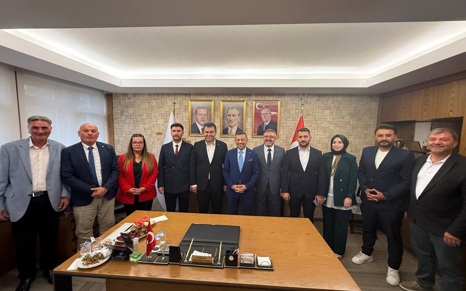 Gediz Belediyesi’nde Büyük Buluşma: Başkan Necdet Akel’den “Biz Bir Aileyiz” Mesajı