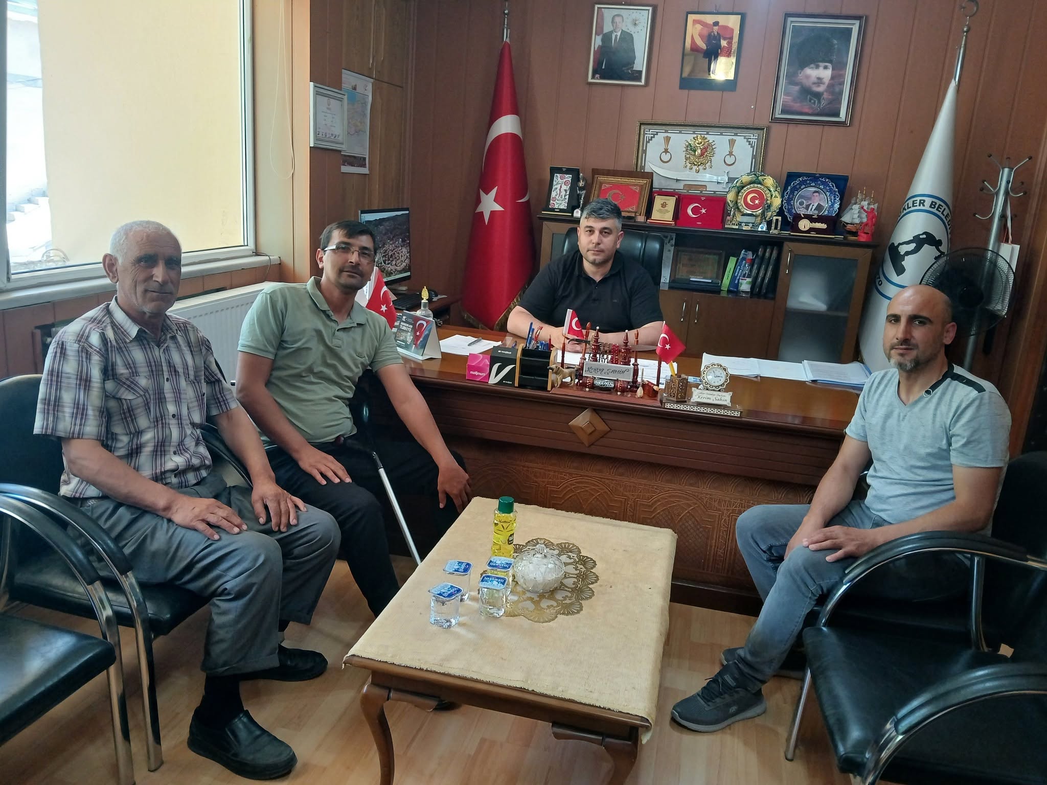 Gökler’de Birlik ve Dayanışma Örneği: Yangında Evleri Yanan Seçer Ailesi İçin Yeni Yuvalar İnşa Edilecek
