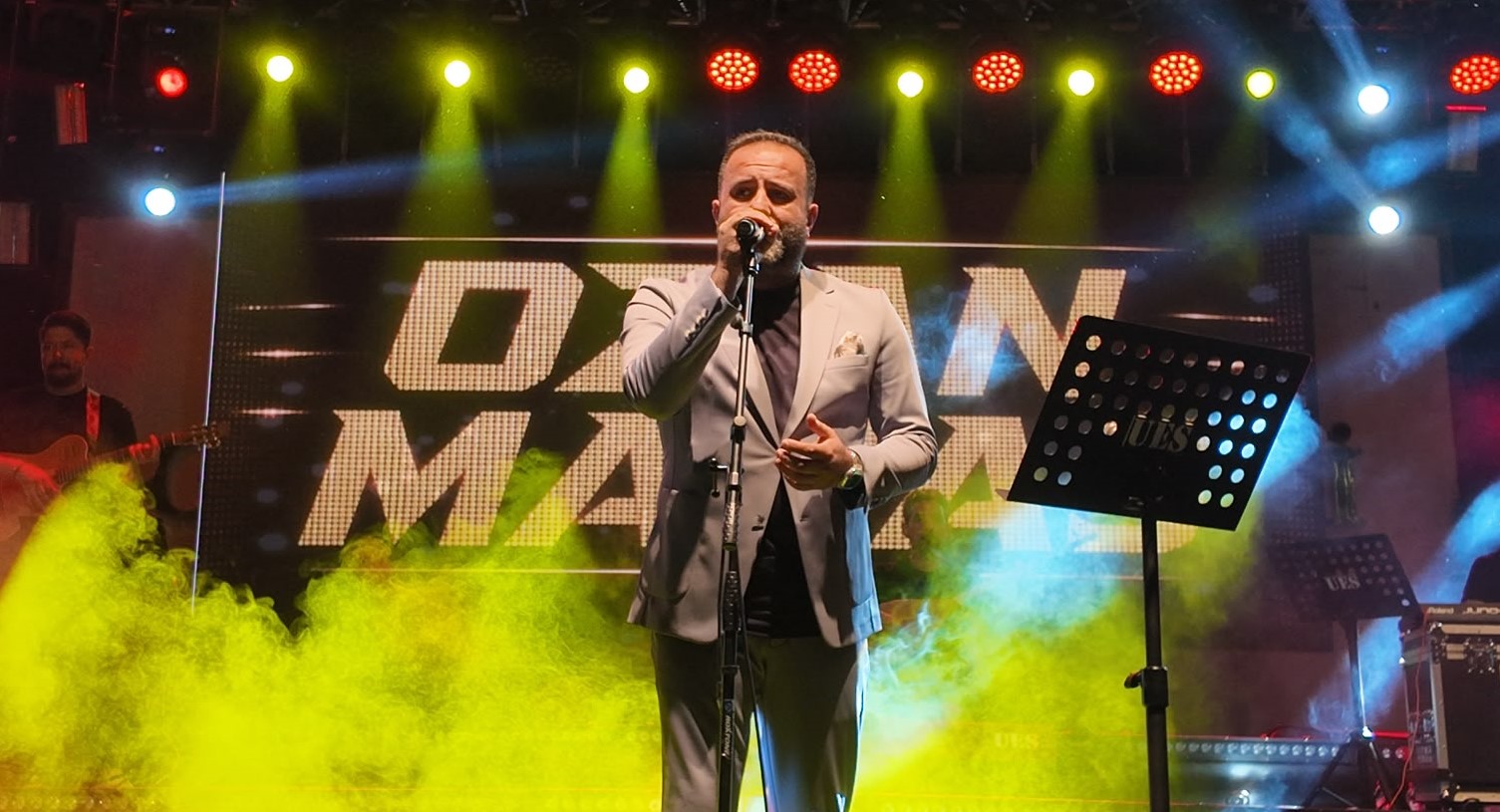 Gediz Tarhana Festivalinde Ozan Manas Sahne Aldı