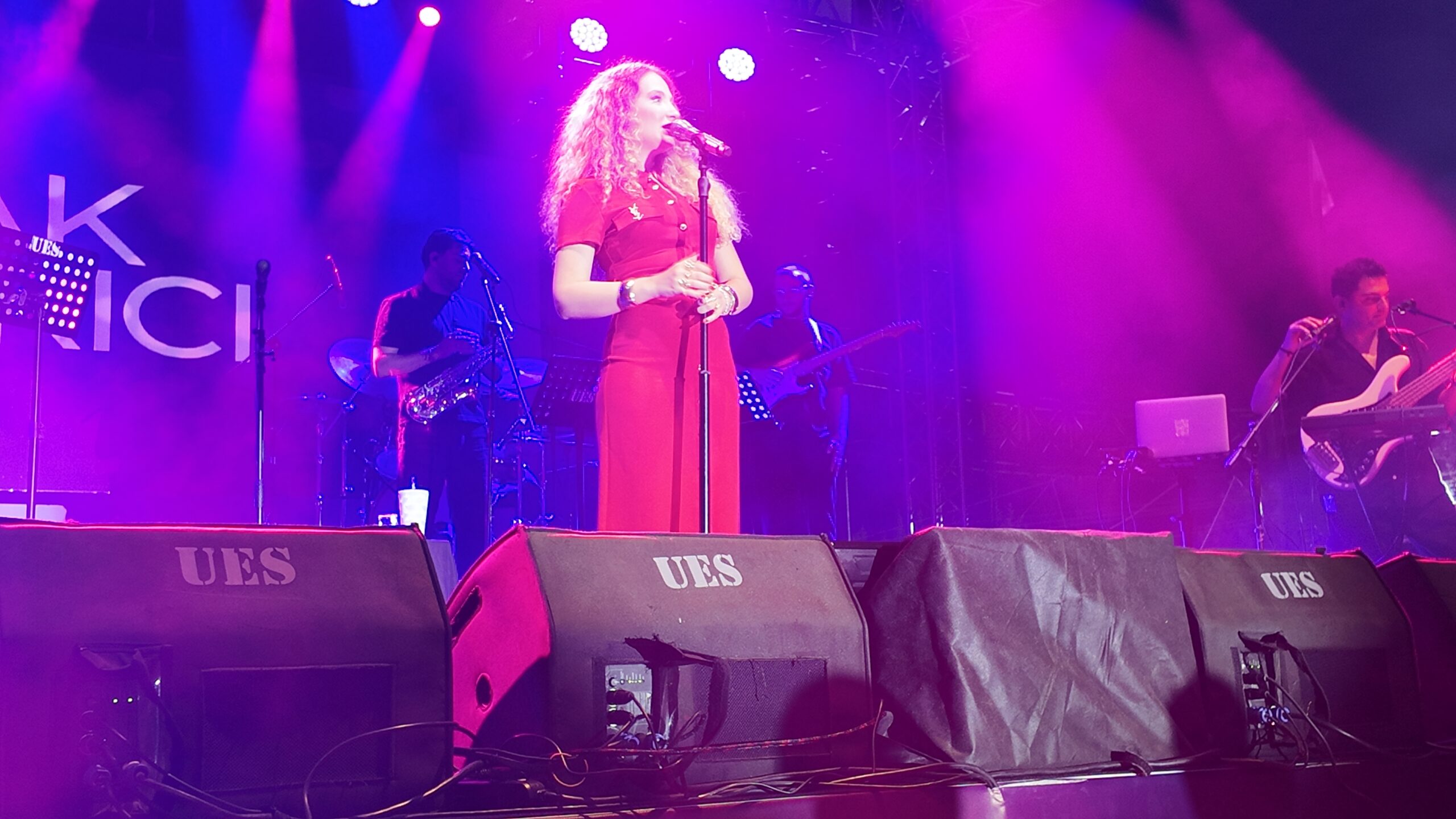 Gediz Tarhana Festivali’nde Irmak Arıcı Rüzgarı: “Ben de Artık Buralıyım!”