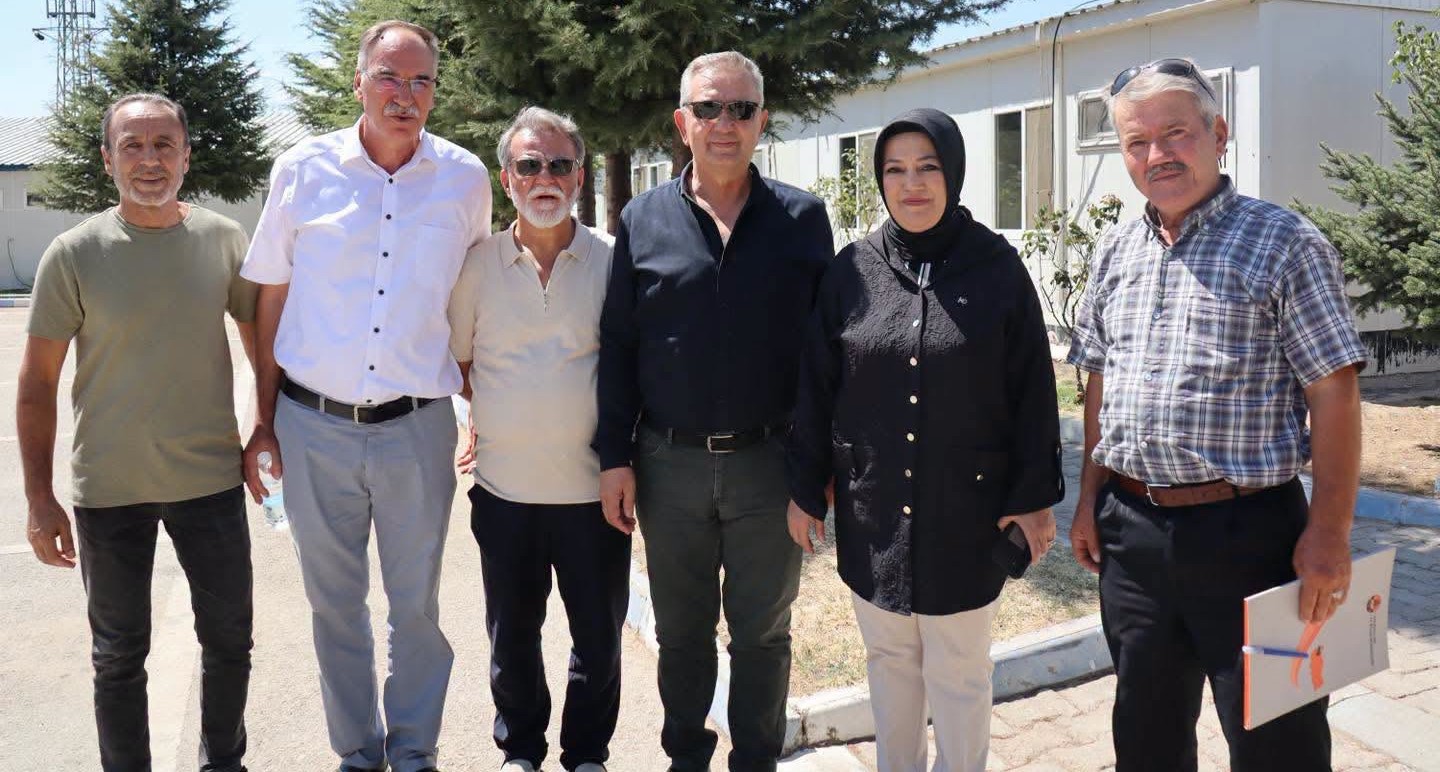 KÜTAHYA VE GEDİZ ULAŞIMINA DEV YATIRIM: SİMAV-ABİDE DEVLET YOLU İÇİN ÜST DÜZEY İNCELEME VE BRİFİNG