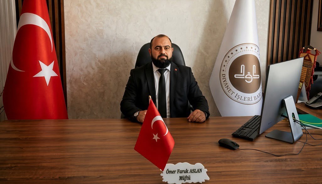 Gediz İlçe Müftülüğü’nde Devir Teslim: Ömer Faruk Aslan Görevine Başladı!