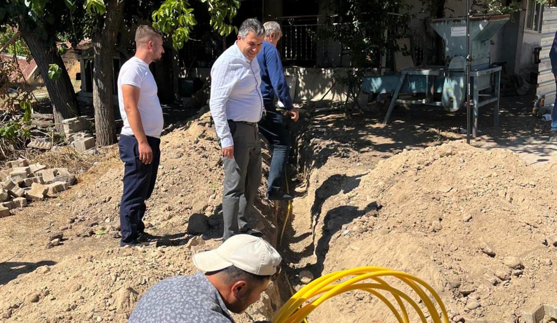 Erdoğmuş ve Dörtdeğirmen’de Doğalgaz Sevinci Tapu Bürokrasisine Takıldı: Vatandaş Çözüm Bekliyor