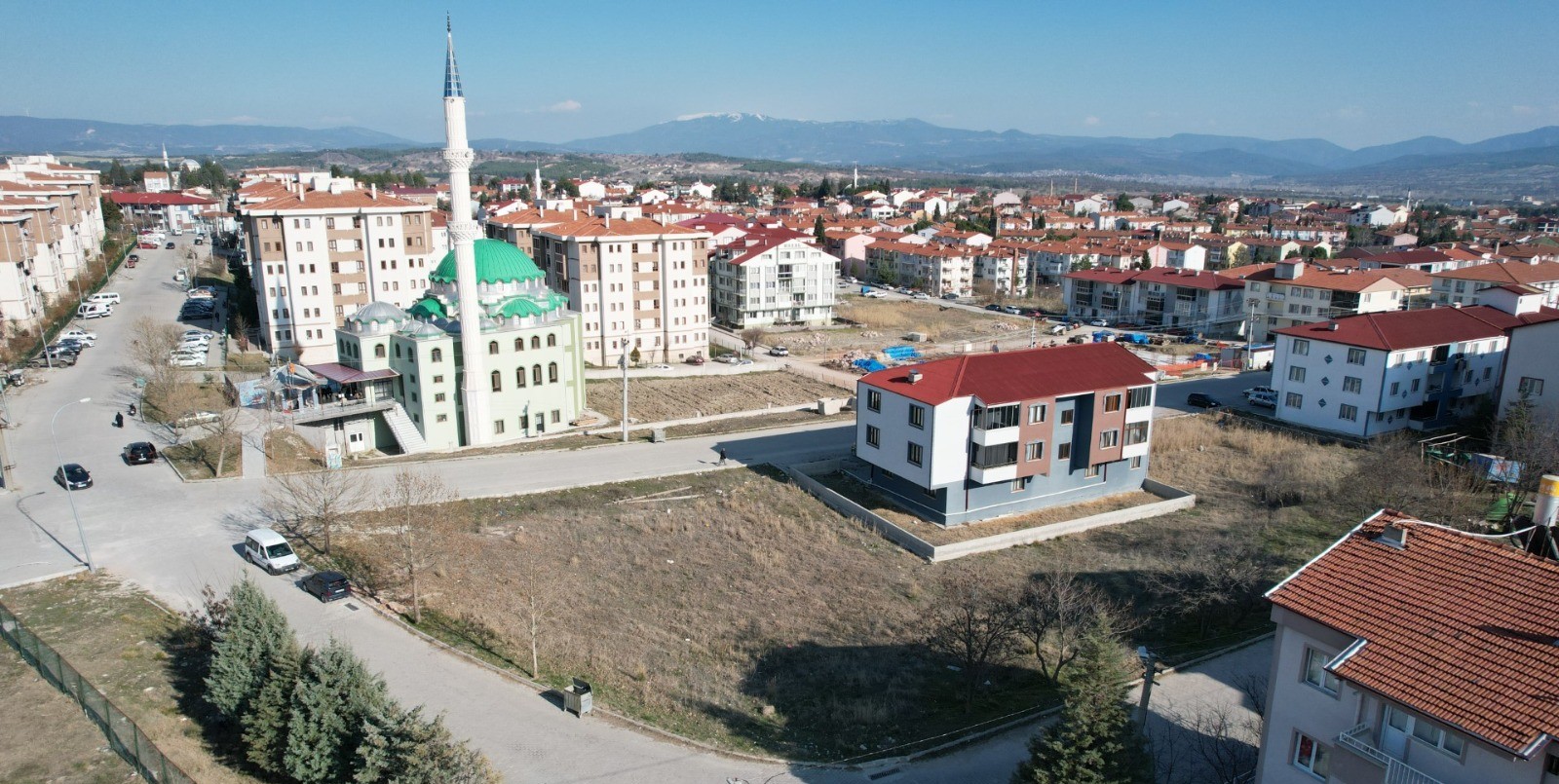 Gediz Belediyesi’nden Ergenekon Mahallesi’nde Arsa Satış İhale İlanı