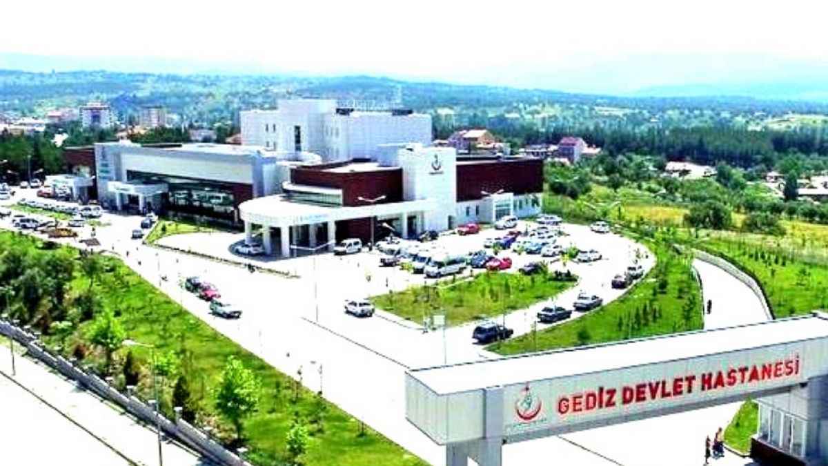 Gediz Devlet Hastanesi’ne Güçlü Kadro: 3 Uzman Hekim Göreve Başladı!